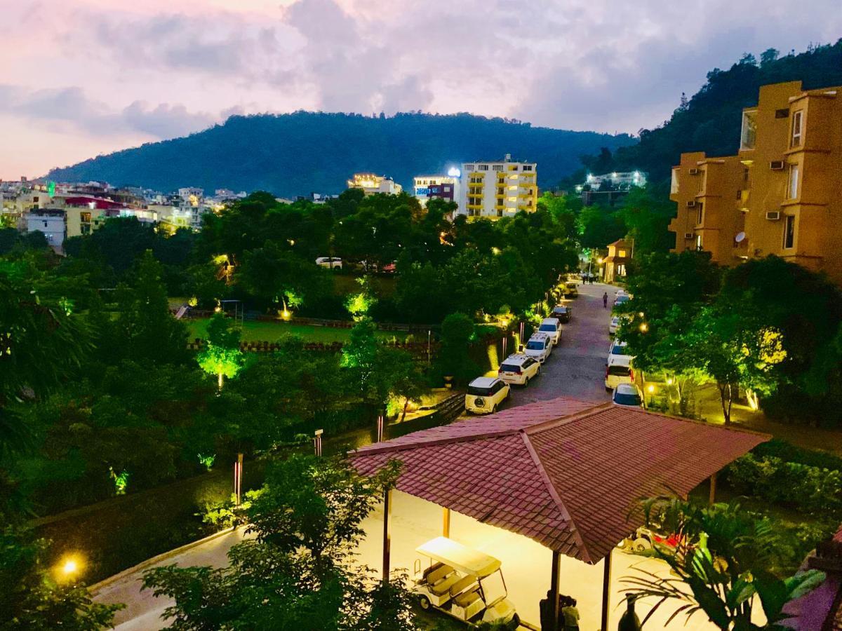 רישיקש Aloha Serenity Apartments מראה חיצוני תמונה